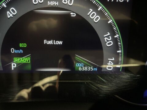 Toyota Rav4 2.5 VVT-h Design SUV 5dr Petrol Hybrid CVT 4WD Euro 6 (s/s) (222 ps) Parkin 25