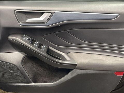 Ford Focus 1.0T EcoBoost MHEV Active X Estate 5dr Petrol Hybrid DCT Euro 6 (s/s) (125 24