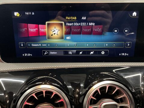 Mercedes-Benz CLA Class 1.3 CLA180 AMG Line (Premium Plus 2) Coupe 4dr Petrol 7G-DCT Euro 6 (s/s) ( 28