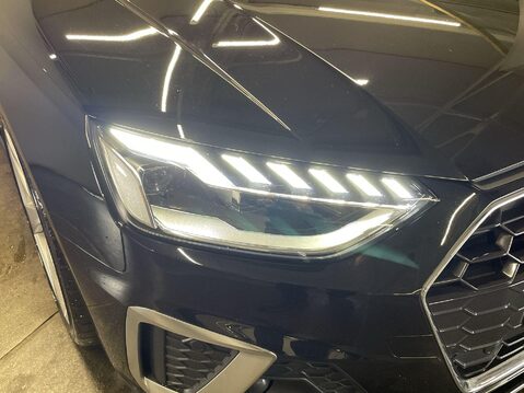 Audi A4 2.0 TFSI 35 S line Estate 5dr Petrol S Tronic Euro 6 (s/s) (150 ps) 22