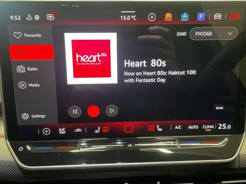 Volkswagen Golf 1.5 eTSI MHEV Black Edition Hatchback 5dr Petrol Hybrid DSG Euro 6 (s/s) (1 27