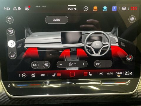 Volkswagen Golf 1.5 eTSI MHEV Black Edition Hatchback 5dr Petrol Hybrid DSG Euro 6 (s/s) (1 28