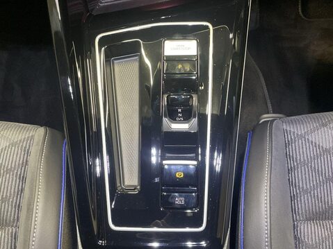 Volkswagen Golf 1.5 eTSI MHEV Black Edition Hatchback 5dr Petrol Hybrid DSG Euro 6 (s/s) (1 20