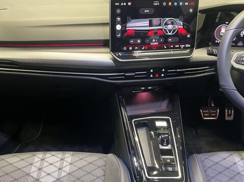 Volkswagen Golf 1.5 eTSI MHEV Black Edition Hatchback 5dr Petrol Hybrid DSG Euro 6 (s/s) (1 16