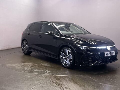Volkswagen Golf 1.5 eTSI MHEV Black Edition Hatchback 5dr Petrol Hybrid DSG Euro 6 (s/s) (1 2