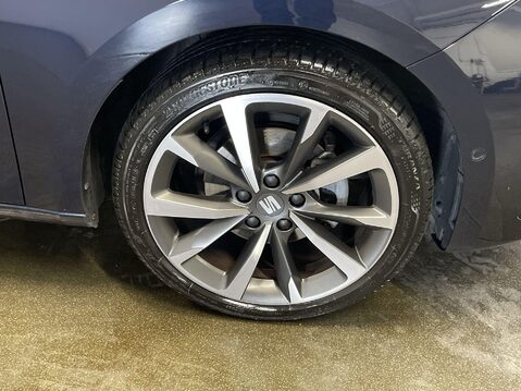 SEAT Leon 1.5 TSI EVO FR Sport Hatchback 5dr Petrol Manual Euro 6 (s/s) (150 ps) Prof 12