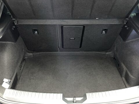 SEAT Leon 1.5 TSI EVO FR Sport Hatchback 5dr Petrol Manual Euro 6 (s/s) (150 ps) Prof 13