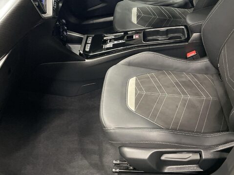 Vauxhall Mokka 1.2 Turbo Ultimate SUV 5dr Petrol Auto Euro 6 (s/s) (130 ps) One Owner - DA 17