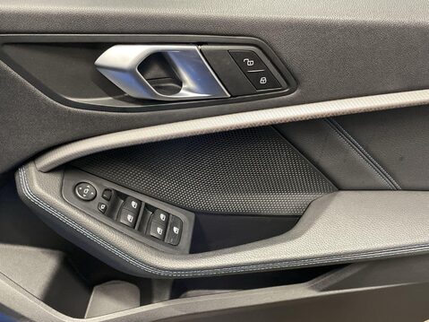 BMW 1 Series 1.5 118i M Sport (LCP) Hatchback 5dr Petrol DCT Euro 6 (s/s) (136 ps) Crui 25