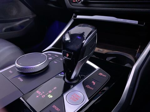 BMW 3 Series 2.0 320i Sport Touring 5dr Petrol Auto Euro 6 (s/s) (184 ps) Alloy Wheels - 21