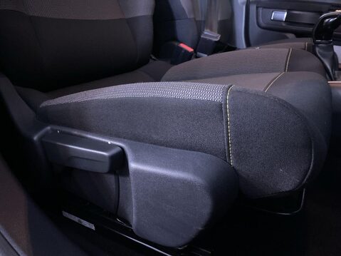 Citroen C3 1.2 PureTech C-Series Edition Hatchback 5dr Petrol Manual Euro 6 (s/s) (83 26