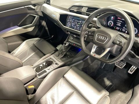 Audi Q3 2.0 TFSI 45 Vorsprung Sportback 5dr Petrol S Tronic quattro Euro 6 (s/s) (2 15