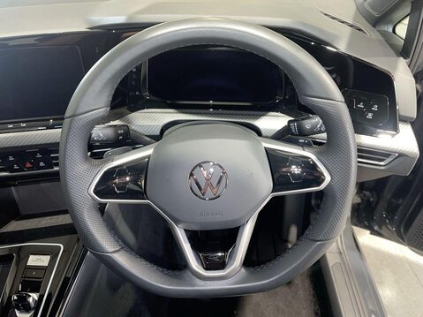 Volkswagen Golf 1.5 eTSI MHEV R-Line Hatchback 5dr Petrol Hybrid DSG Euro 6 (s/s) (150 ps) 20