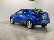 Toyota C-HR 1.8 VVT-h GPF Icon SUV 5dr Petrol Hybrid CVT Euro 6 (s/s) (122 ps) One Owne 6