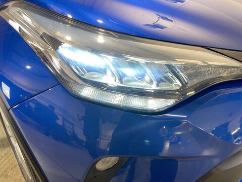 Toyota C-HR 1.8 VVT-h GPF Icon SUV 5dr Petrol Hybrid CVT Euro 6 (s/s) (122 ps) One Owne 20