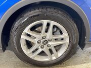 Toyota C-HR 1.8 VVT-h GPF Icon SUV 5dr Petrol Hybrid CVT Euro 6 (s/s) (122 ps) One Owne 11