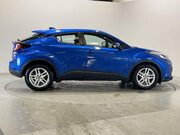 Toyota C-HR 1.8 VVT-h GPF Icon SUV 5dr Petrol Hybrid CVT Euro 6 (s/s) (122 ps) One Owne 9