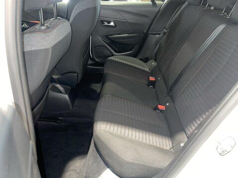 Peugeot 208 1.2 PureTech Active Premium + Hatchback 5dr Petrol Manual Euro 6 (s/s) (75 17