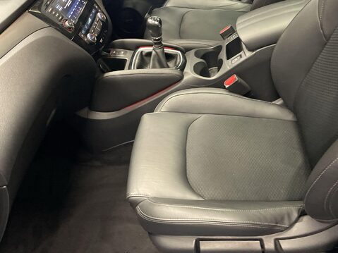 Nissan Qashqai 1.3 DIG-T Tekna SUV 5dr Petrol Manual Euro 6 (s/s) (140 ps) Cruise Control 17