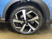 Nissan Qashqai 1.3 DIG-T Tekna SUV 5dr Petrol Manual Euro 6 (s/s) (140 ps) Cruise Control 12