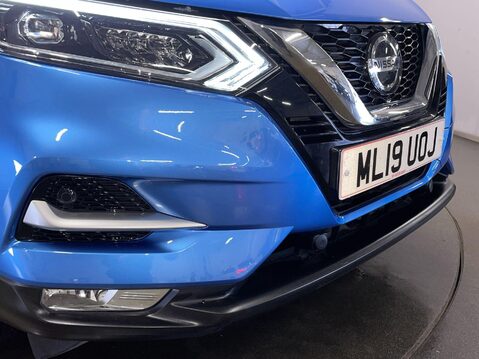 Nissan Qashqai 1.3 DIG-T Tekna SUV 5dr Petrol Manual Euro 6 (s/s) (140 ps) Cruise Control 11