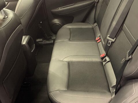 Nissan Qashqai 1.3 DIG-T Tekna SUV 5dr Petrol Manual Euro 6 (s/s) (140 ps) Cruise Control 19