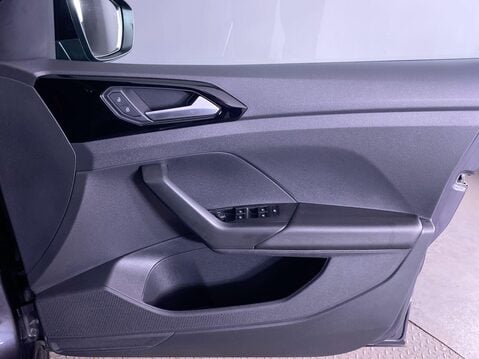 Volkswagen T-Cross 1.0 TSI Black Edition SUV 5dr Petrol Manual Euro 6 (s/s) (110 ps) Start Sto 27