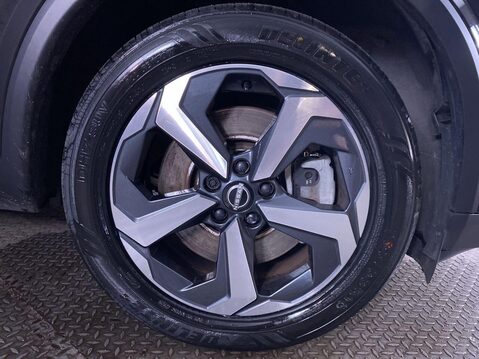 Nissan Qashqai 1.5 h e-POWER Acenta Premium SUV 5dr Petrol Hybrid Auto Euro 6 (s/s) (190 p 12