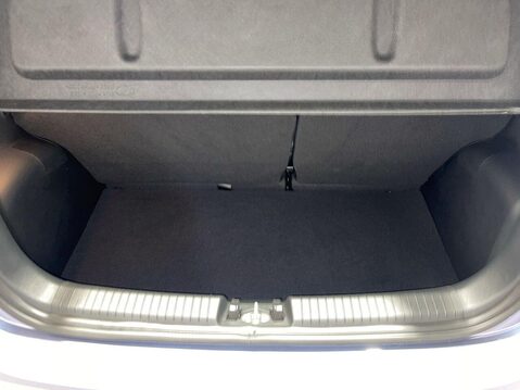 Hyundai i10 1.0 Advance Hatchback 5dr Petrol Manual Euro 6 (s/s) (67 ps) Cruise Contro 12