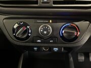 Hyundai i10 1.0 Advance Hatchback 5dr Petrol Manual Euro 6 (s/s) (67 ps) Cruise Contro 25