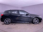 BMW 1 Series 2.0 118d M Sport Hatchback 5dr Diesel Manual Euro 6 (s/s) (150 ps) Cruise 9