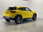 Nissan Juke 1.0 DIG-T N-Connecta SUV 5dr Petrol DCT Auto Euro 6 (s/s) (114 ps) Air Con 8