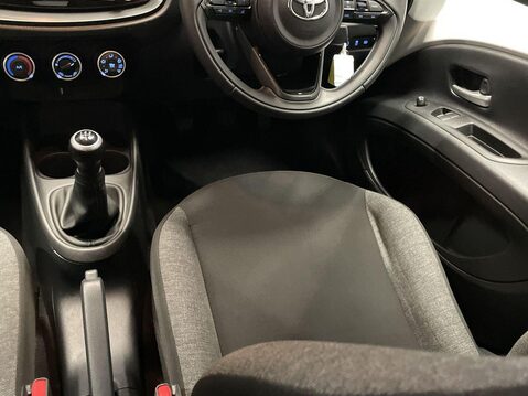 Toyota Aygo X 1.0 VVT-i Pure Hatchback 5dr Petrol Manual Euro 6 (s/s) (72 ps) Air Con - A 15