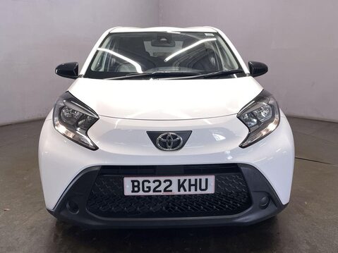 Toyota Aygo X 1.0 VVT-i Pure Hatchback 5dr Petrol Manual Euro 6 (s/s) (72 ps) Air Con - A 10