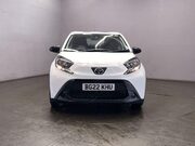 Toyota Aygo X 1.0 VVT-i Pure Hatchback 5dr Petrol Manual Euro 6 (s/s) (72 ps) Air Con - A 3