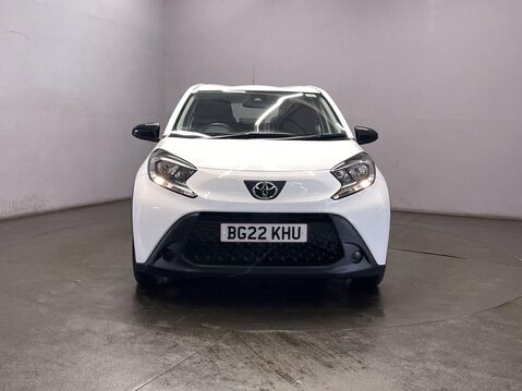 Toyota Aygo X 1.0 VVT-i Pure Hatchback 5dr Petrol Manual Euro 6 (s/s) (72 ps) Air Con - A 3