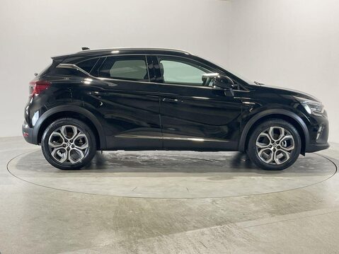 Renault Captur 1.6 E-TECH 9.8kWh techno SUV 5dr Petrol Plug-in Hybrid Auto Euro 6 (s/s) (1 9