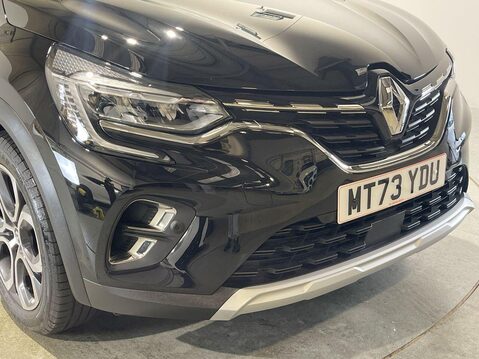 Renault Captur 1.6 E-TECH 9.8kWh techno SUV 5dr Petrol Plug-in Hybrid Auto Euro 6 (s/s) (1 10
