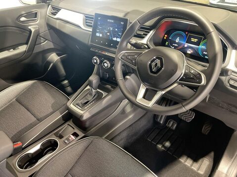 Renault Captur 1.6 E-TECH 9.8kWh techno SUV 5dr Petrol Plug-in Hybrid Auto Euro 6 (s/s) (1 15