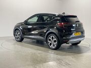 Renault Captur 1.6 E-TECH 9.8kWh techno SUV 5dr Petrol Plug-in Hybrid Auto Euro 6 (s/s) (1 6