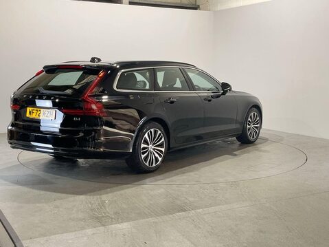Volvo V90 2.0 B4 MHEV Core Estate 5dr Petrol Hybrid Auto Euro 6 (s/s) (197 ps) 8