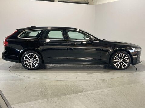 Volvo V90 2.0 B4 MHEV Core Estate 5dr Petrol Hybrid Auto Euro 6 (s/s) (197 ps) 9