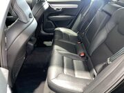 Volvo V90 2.0 B4 MHEV Core Estate 5dr Petrol Hybrid Auto Euro 6 (s/s) (197 ps) 17