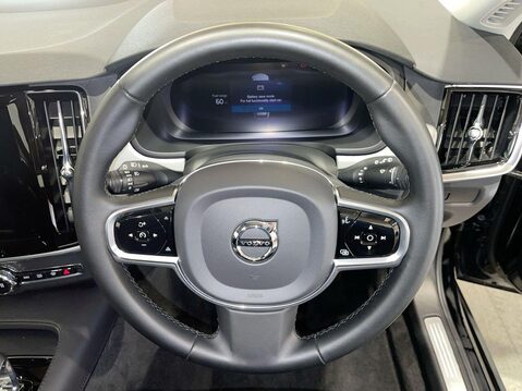 Volvo V90 2.0 B4 MHEV Core Estate 5dr Petrol Hybrid Auto Euro 6 (s/s) (197 ps) 20