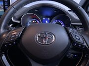 Toyota C-HR 1.8 VVT-h GPF Excel SUV 5dr Petrol Hybrid CVT Euro 6 (s/s) (122 ps) Cruise 22