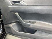 Volkswagen Polo 1.0 TSI R-Line Hatchback 5dr Petrol Manual Euro 6 (s/s) (95 ps) Professiona 23