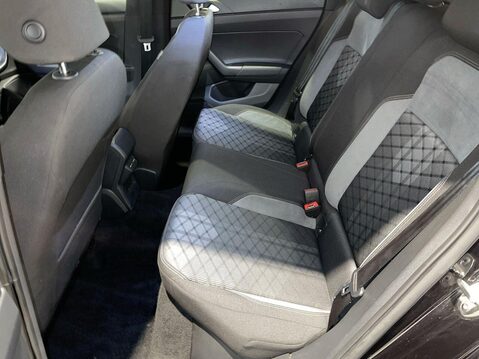 Volkswagen Polo 1.0 TSI R-Line Hatchback 5dr Petrol Manual Euro 6 (s/s) (95 ps) Professiona 17