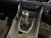 Nissan Qashqai 1.3 DIG-T MHEV Acenta Premium SUV 5dr Petrol Hybrid Manual Euro 6 (s/s) (14 18