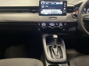 Honda HR-V 1.5 h i-MMD Elegance SUV 5dr Petrol Hybrid CVT Euro 6 (s/s) (131 ps) Cruis 16