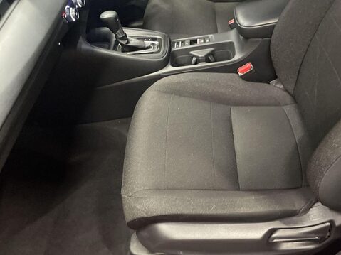 Honda HR-V 1.5 h i-MMD Elegance SUV 5dr Petrol Hybrid CVT Euro 6 (s/s) (131 ps) Cruis 17